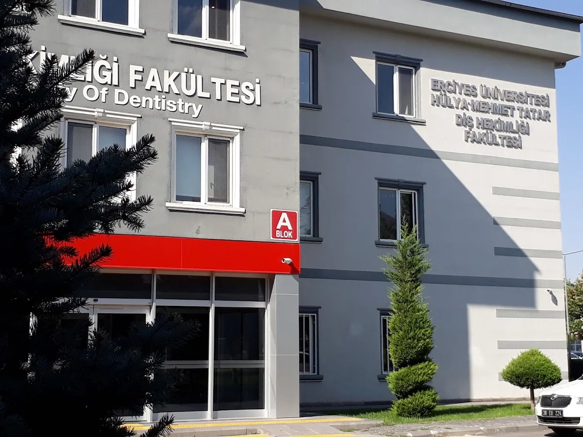 KAYSERİ ÜNİVERSİTESİ Kampüs Fotoğrafı