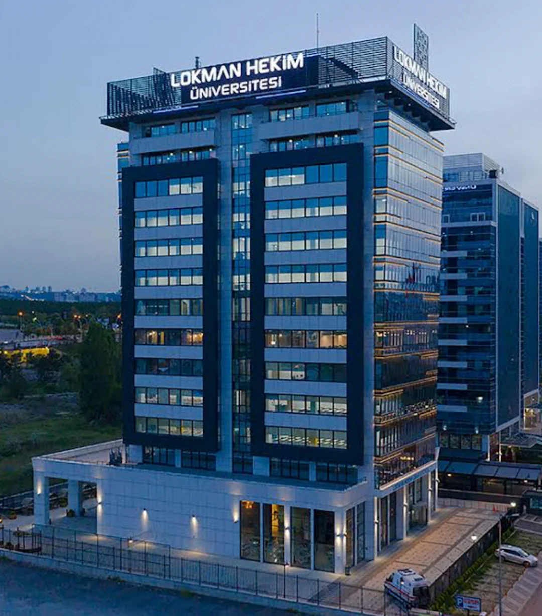 LOKMAN HEKİM ÜNİVERSİTESİ